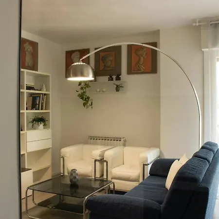 Atelier Apartment
